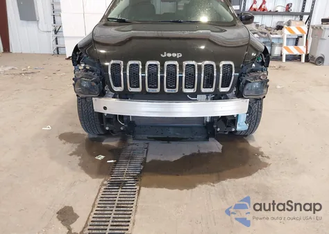 2018 Jeep Cherokee Latitude 4X4 из США, поврежденный, VIN 1C4PJMCB3JD560380